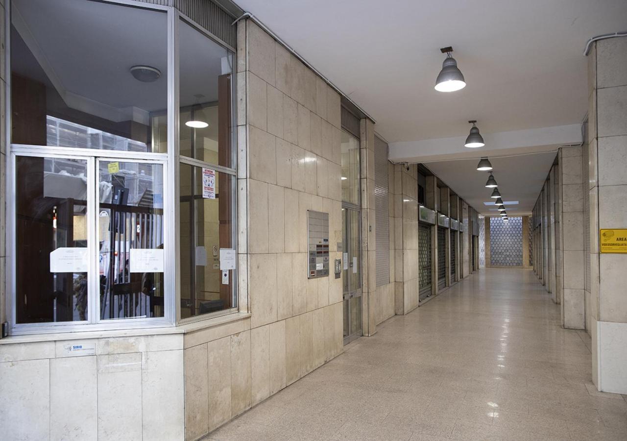 Smart Central Apartments Milánó Kültér fotó